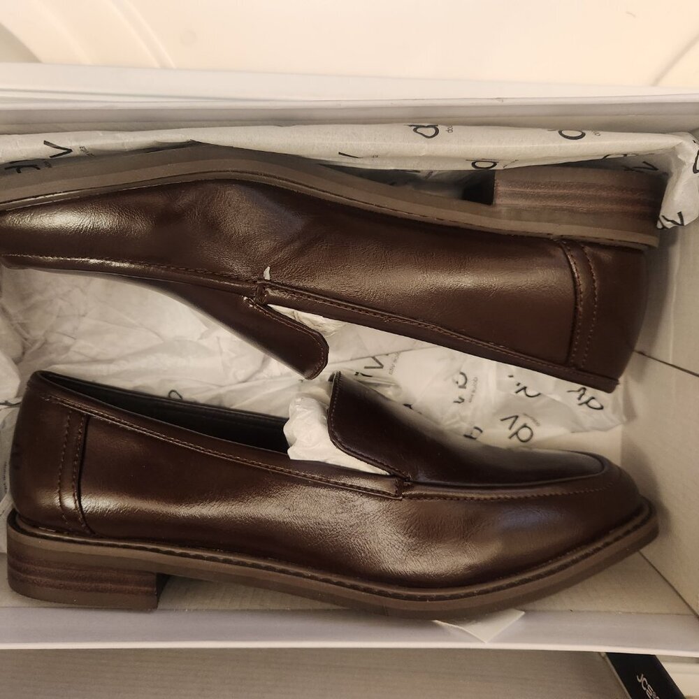 DV by Dolce Vita "Fran" Brown Loafers. NIB. Size 8.5 - Picture 9 of 10